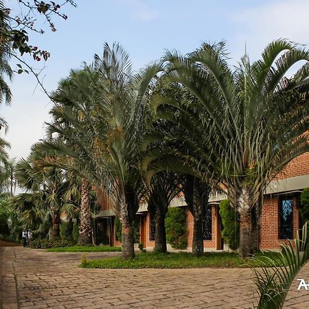 Hotel Villa D'Angelo อีตาจีบา ภายนอก รูปภาพ