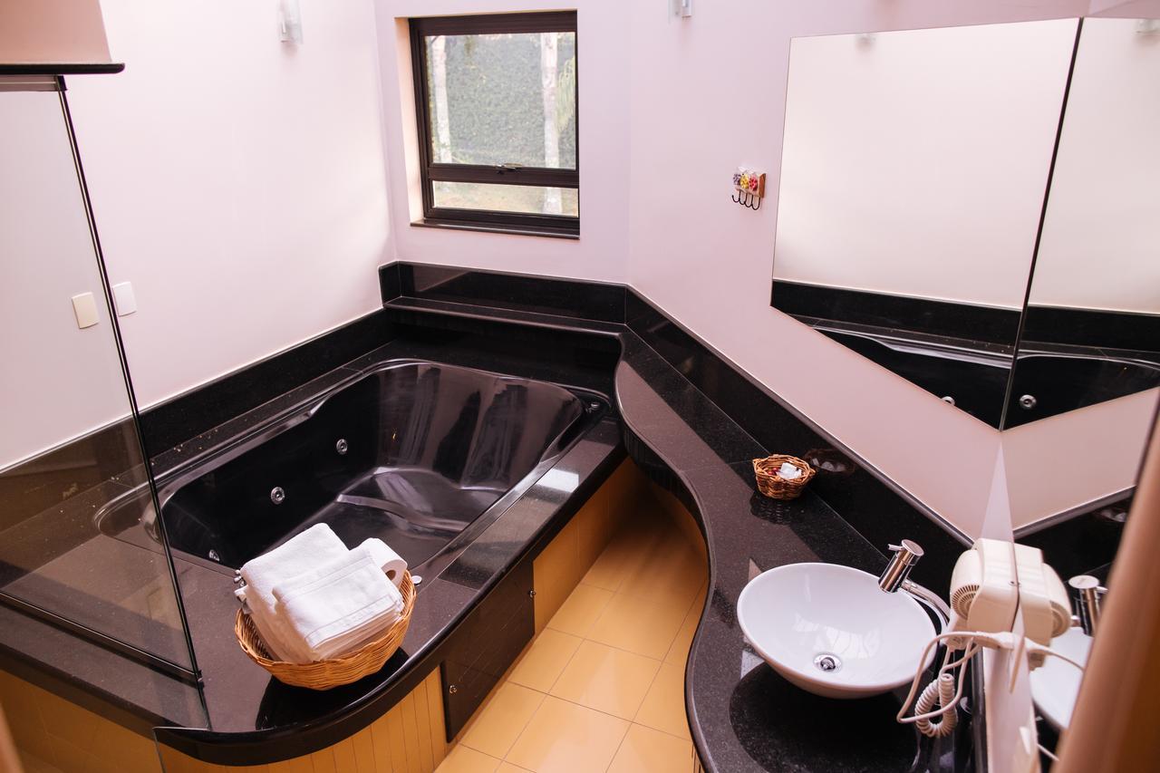 Hotel Villa D'Angelo อีตาจีบา ภายนอก รูปภาพ